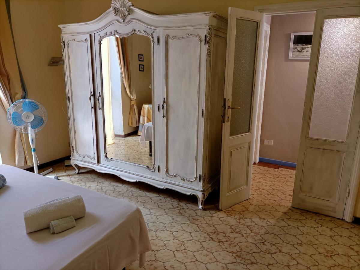 La Terrazza Nel Cuore Di Capoliveri Ngoại thất bức ảnh
